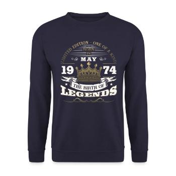 Original Mai 1974 Millésime 1974 Anniversaire 1974 - Sweat-shirt Unisexe - marine - Devant - Alina (178cm) & Michal (187cm)