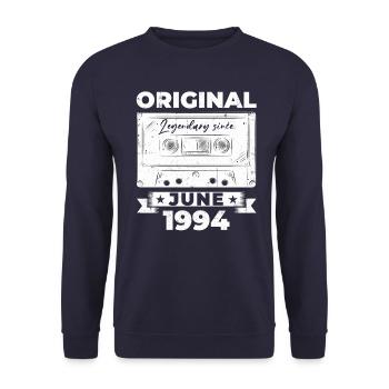 Cassette June 1994 Vintage 1994 Birthday 1994 - Unisex Sweatshirt - navy - Front - Alina (178cm) & Michal (187cm)