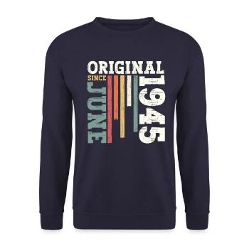 Original June 1945 Vintage 1945 Birthday 1945 - Unisex Sweatshirt - navy - Front - Alina (178cm) & Michal (187cm)