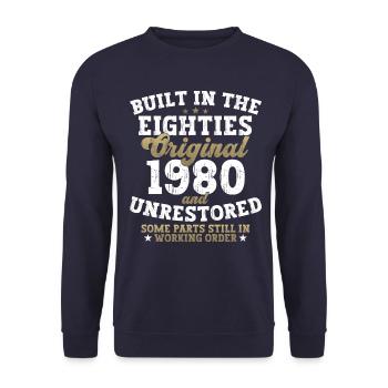 Built in the eighties 1980 42nd birthday men - Unisex Sweatshirt - navy - Front - Alina (178cm) & Michal (187cm)