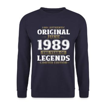 Original June 1989 Vintage 1989 Birthday 1989 - Unisex Sweatshirt - navy - Front - Alina (178cm) & Michal (187cm)