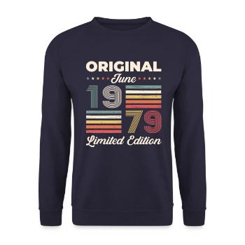 Original Juin 1979 Millésime 1979 Anniversaire 1979 - Sweat-shirt Unisexe - marine - Devant - Alina (178cm) & Michal (187cm)