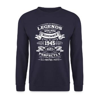80e anniversaire Légende Novembre 1945 Volume 45 - Sweat-shirt Unisexe - marine - Devant - Alina (178cm) & Michal (187cm)