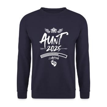 Tante 2025 Loading Spruch - Unisex Pullover - Navy - Vorne - Alina (178cm) & Michal (187cm)