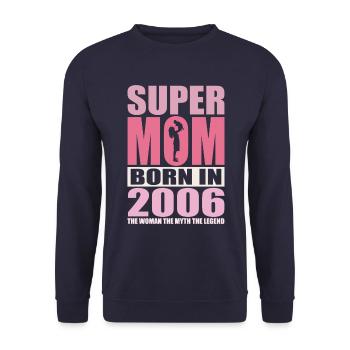 Mama Geburtstag 2006 | Super Mom - Unisex Pullover - Navy - Vorne - Alina (178cm) & Michal (187cm)