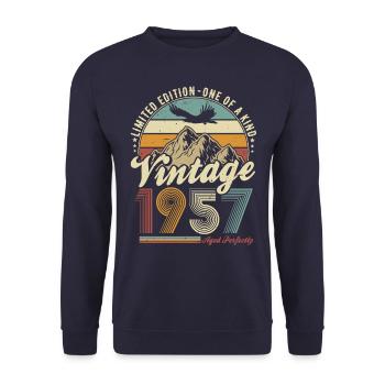 Vintage 1957 Vintage Anniversaire Rétro Cadeau - Sweat-shirt Unisexe - marine - Devant - Alina (178cm) & Michal (187cm)