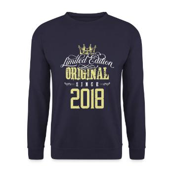 Édition limitée 2018 - Sweat-shirt Unisexe - marine - Devant - Alina (178cm) & Michal (187cm)