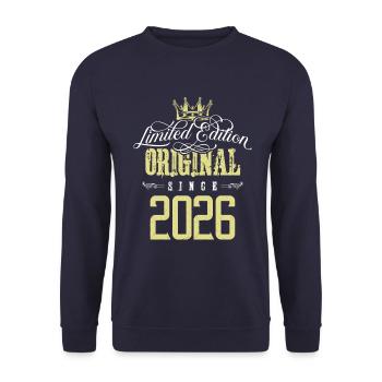 2026 limited edition - Unisex Pullover - Navy - Vorne - Alina (178cm) & Michal (187cm)