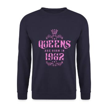 born in 1962 - Unisex Pullover - Navy - Vorne - Alina (178cm) & Michal (187cm)