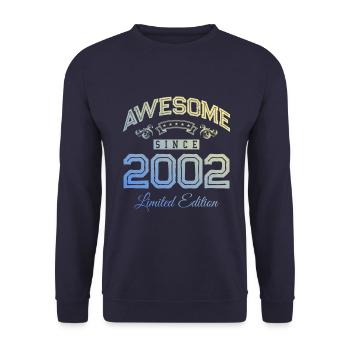 2002 awesome since - Unisex Pullover - Navy - Vorne - Alina (178cm) & Michal (187cm)