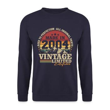 Hergestellt in 2004 Jahrgang Geburtstag Geschenk - Unisex Pullover - Navy - Vorne - Alina (178cm) & Michal (187cm)
