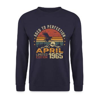 Incomparable Depuis Avril 1965 Cadeau Anniversaire - Sweat-shirt Unisexe - marine - Devant - Alina (178cm) & Michal (187cm)