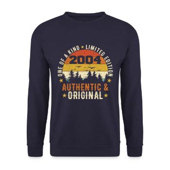 Original 2004 Geburtstagsgeschenk 2004 Authentisch - Unisex Pullover - Navy - Vorne - Alina (178cm) & Michal (187cm)