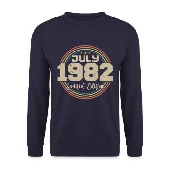 1982 Birthday July 1982 Gift July 1982 - Unisex Sweatshirt - navy - Front - Alina (178cm) & Michal (187cm)