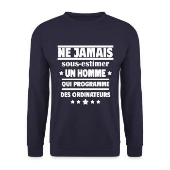 Unterschätzen Sie niemals einen Mann, der programmiert - Unisex Pullover - Navy - Vorne - Alina (178cm) & Michal (187cm)