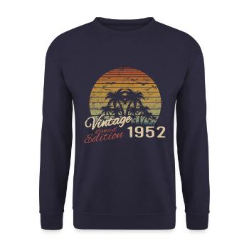 Vintage 1952 Anniversaire Cadeau 1952 Rétro 1952 - Sweat-shirt Unisexe - marine - Devant - Alina (178cm) & Michal (187cm)