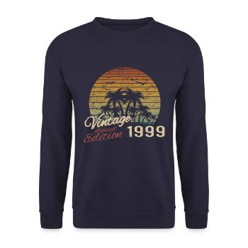 Jahrgang 1999 Geburtstagsgeschenk 1999 Retro 1999 - Unisex Pullover - Navy - Vorne - Alina (178cm) & Michal (187cm)
