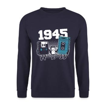 Jahrgang Geboren 1945 Geburtstagsgeschenk 1945 - Unisex Pullover - Navy - Vorne - Alina (178cm) & Michal (187cm)