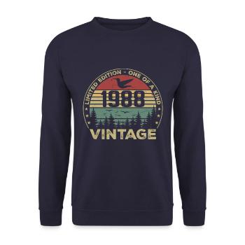 Vintage 1988 Original 1988 Retro Birthday 1988 - Unisex Sweatshirt - navy - Front - Alina (178cm) & Michal (187cm)