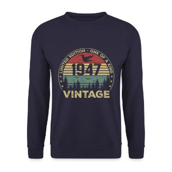 Vintage 1947 Original 1947 Retro Birthday 1947 - Unisex Sweatshirt - navy - Front - Alina (178cm) & Michal (187cm)