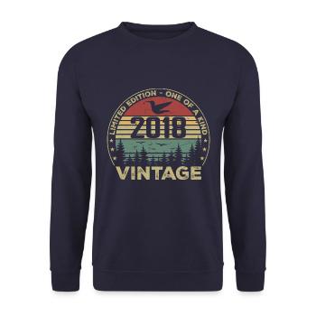 Vintage 2018 Original 2018 Retro Anniversary 2018 - Unisex Sweatshirt - navy - Front - Alina (178cm) & Michal (187cm)