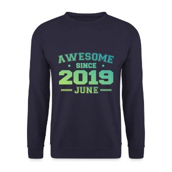 June 2019 Birthday Year 2019 June Gift 2019 - Unisex Sweatshirt - navy - Front - Alina (178cm) & Michal (187cm)