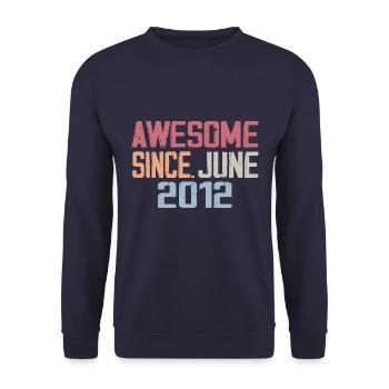 Juin 2012 Juin Cadeau Anniversaire June 2012 Rétro - Sweat-shirt Unisexe - marine - Devant - Alina (178cm) & Michal (187cm)