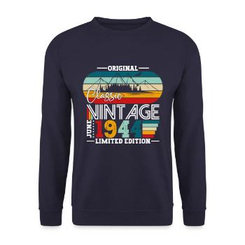Original Juin 1944 Vintage 1944 Anniversaire 1944 - Sweat-shirt Unisexe - marine - Devant - Alina (178cm) & Michal (187cm)