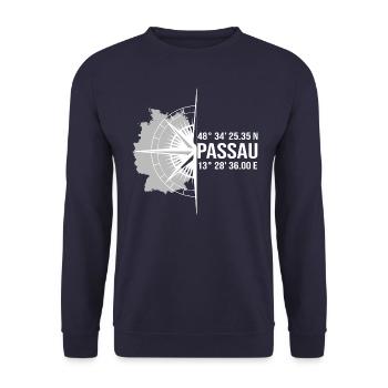 Koordinaten Passau - Unisex Pullover - Navy - Vorne - Alina (178cm) & Michal (187cm)