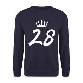 28 Zahl Krone - Unisex Pullover - Navy - Vorne - Alina (178cm) & Michal (187cm)