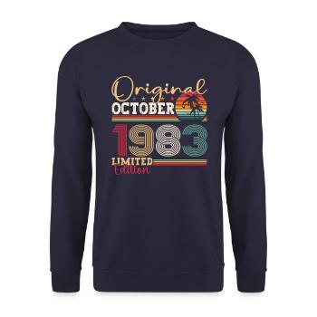 Original Octobre 1983 39th Birthday Gift Cool - Sweat-shirt Unisexe - marine - Devant - Alina (178cm) & Michal (187cm)