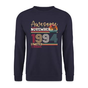 Original novembre 1994 Cadeau du 28e anniversaire - Sweat-shirt Unisexe - marine - Devant - Alina (178cm) & Michal (187cm)