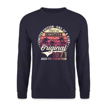 Original December 1971 51st Birthday Gift - Unisex Sweatshirt - navy - Front - Alina (178cm) & Michal (187cm)