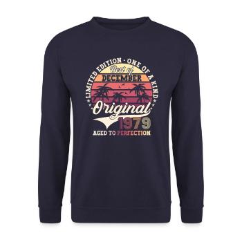 Cadeau original du 43e anniversaire de décembre 1979 - Sweat-shirt Unisexe - marine - Devant - Alina (178cm) & Michal (187cm)