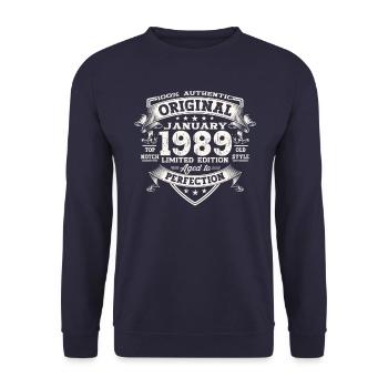 Né 1989 Janvier 34th anniversaire Homme cadeau - Sweat-shirt Unisexe - marine - Devant - Alina (178cm) & Michal (187cm)