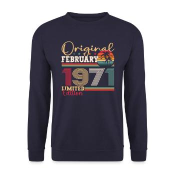 Cadeau d’anniversaire original février millésime 1971 - Sweat-shirt Unisexe - marine - Devant - Alina (178cm) & Michal (187cm)