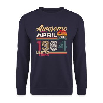 39. Geburtstag Mann April Jahrgang 1984 Awesome - Unisex Pullover - Navy - Vorne - Alina (178cm) & Michal (187cm)