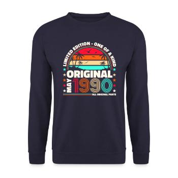 33rd Birthday Man April Vintage 1990 Cassette - Unisex Sweatshirt - navy - Front - Alina (178cm) & Michal (187cm)