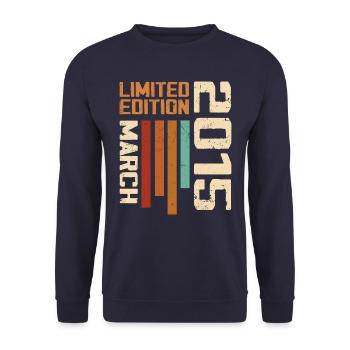 Mars 2015 Anniversaire 2015 Retro 2015 Mars - Sweat-shirt Unisexe - marine - Devant - Alina (178cm) & Michal (187cm)