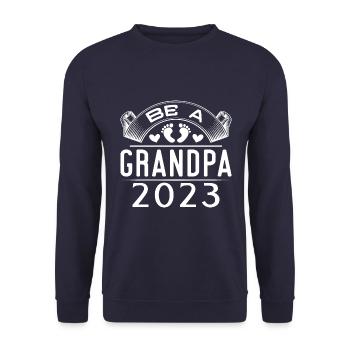 Werdender Opa 2023, 2023 werde ich Opa, 2023 Opa - Unisex Pullover - Navy - Vorne - Alina (178cm) & Michal (187cm)
