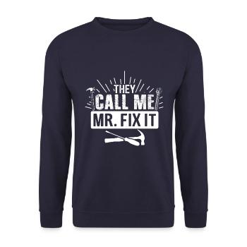 Ehemann Mann Mr fix it, er kann alles reparieren - Unisex Pullover - Navy - Vorne - Alina (178cm) & Michal (187cm)