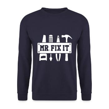 Mister Fix it er kann alles reparieren, Handwerker - Unisex Pullover - Navy - Vorne - Alina (178cm) & Michal (187cm)
