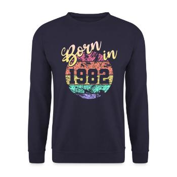 Born in 1982 - Unisex Pullover - Navy - Vorne - Alina (178cm) & Michal (187cm)