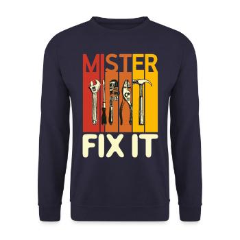 Ehemann Mann Mr fix it, er kann alles reparieren - Unisex Pullover - Navy - Vorne - Alina (178cm) & Michal (187cm)