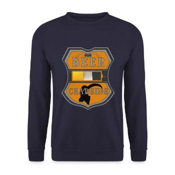 BEER CHARGING - Unisex Pullover - Navy - Vorne - Alina (178cm) & Michal (187cm)