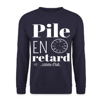 Pile en retard humour phrase drôle cadeau - Sweat-shirt Unisexe - marine - Devant - Alina (178cm) & Michal (187cm)