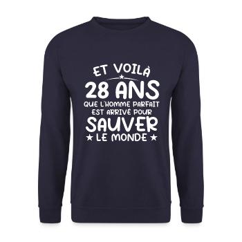 28 years old Gift 28 years Original Gift Men 28 years old - Unisex Sweatshirt - navy - Front - Alina (178cm) & Michal (187cm)