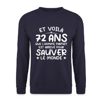 72 years old Gift 72 years Original Gift Men 72 years old - Unisex Sweatshirt - navy - Front - Alina (178cm) & Michal (187cm)