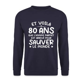 80 ans Cadeau 80 ans Original Cadeau Homme 80 ans - Sweat-shirt Unisexe - marine - Devant - Alina (178cm) & Michal (187cm)