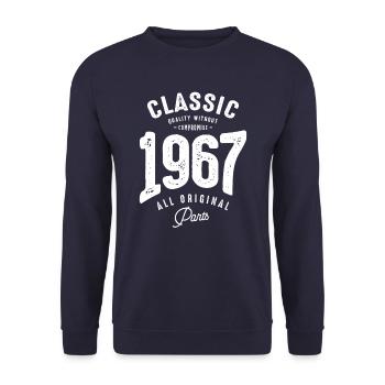 Classic 1967 - 55th Birthday Retro Vintage - Sweat-shirt Unisexe - marine - Devant - Alina (178cm) & Michal (187cm)
